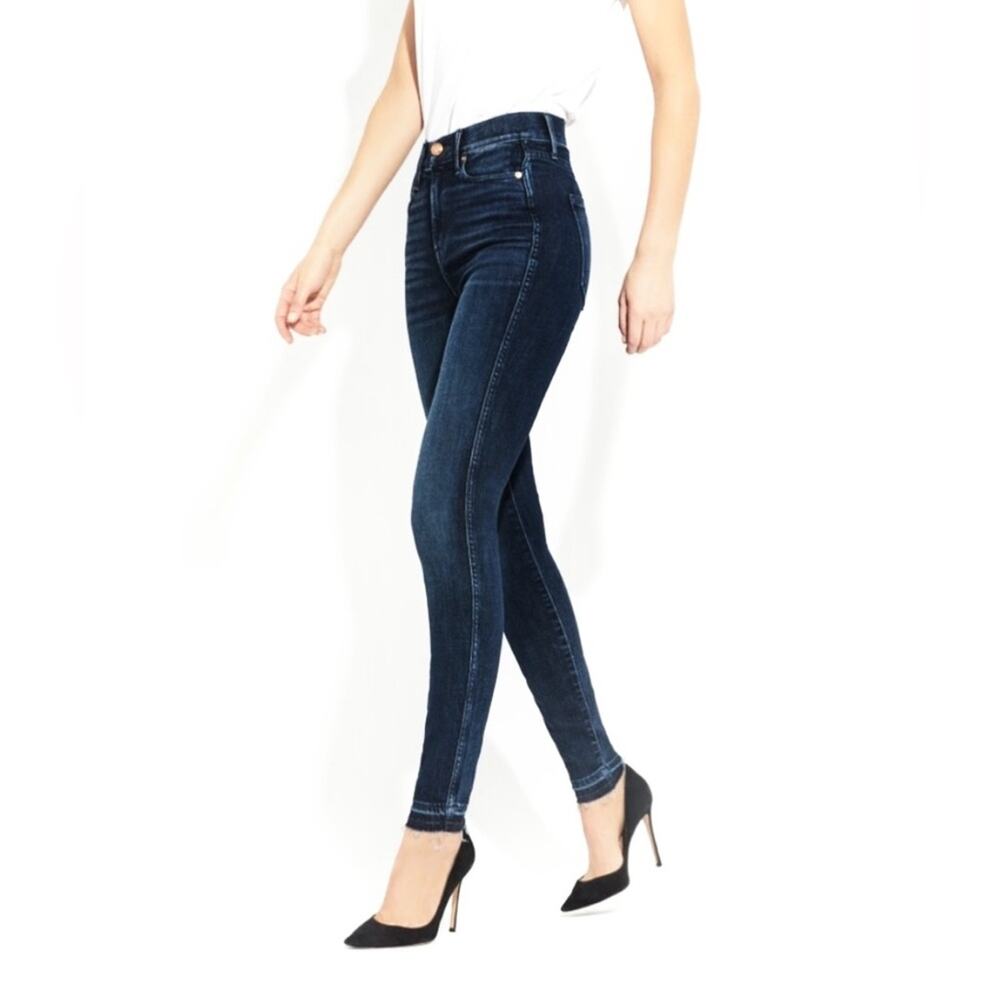 AYR Riser Released Hem Jeans (size 26)